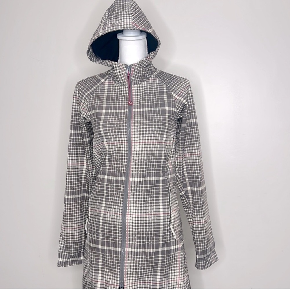 lululemon athletica Checkered Jacket - Black and White